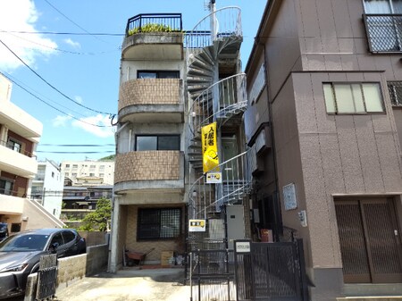 Helix緑外観写真