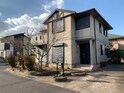 東町一戸建て