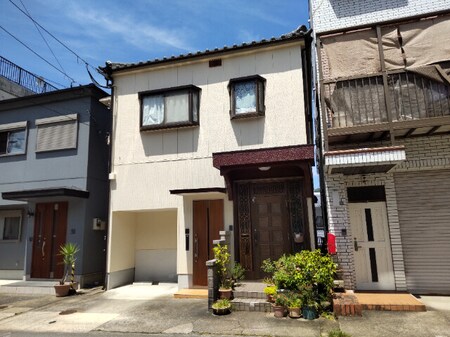 戸建て風アパート　～from 中川町～外観写真