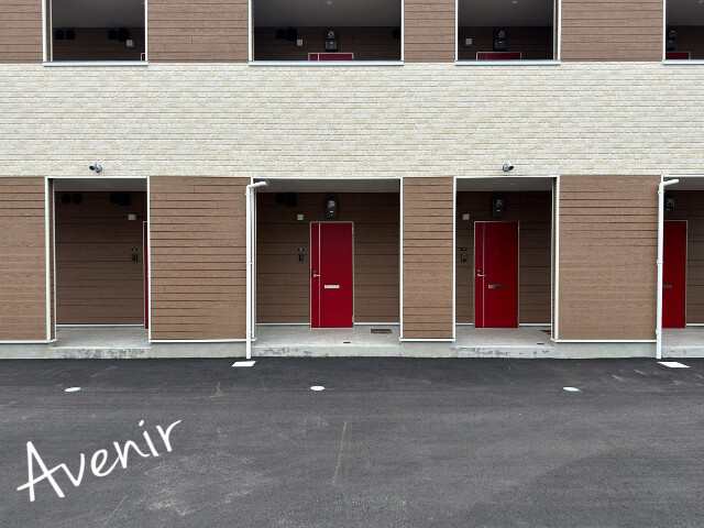 Ａｖｅｎｉｒ　B