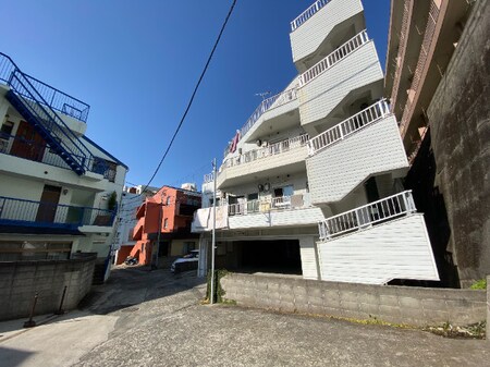 マンション三宅外観写真