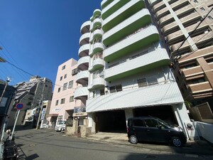 はやせマンション外観写真