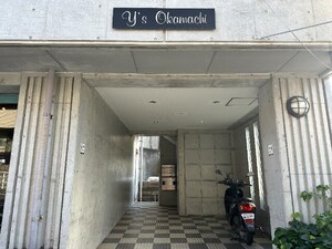 Y’s Okamachi外観写真
