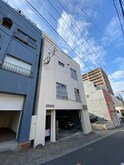 安達ビル
