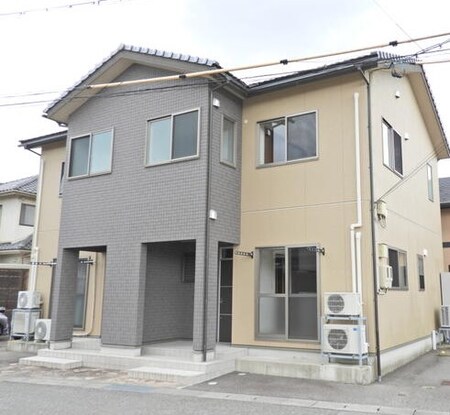 ピサリ田島外観写真