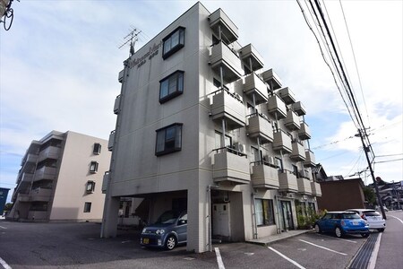 WELLNESSMARK太閤山外観写真