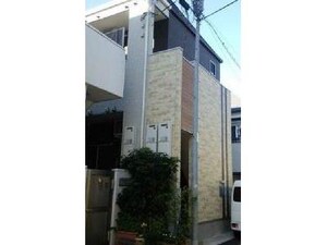 YRoom(ﾜｲﾙｰﾑ)外観写真