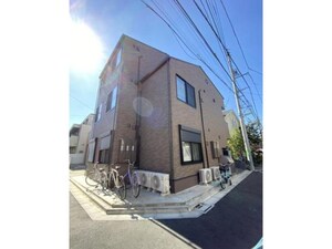築浅 代々木上原アパート外観写真