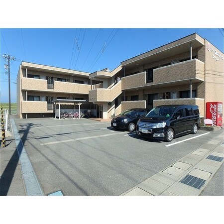 ハートフルマンション　シャーレー外観写真