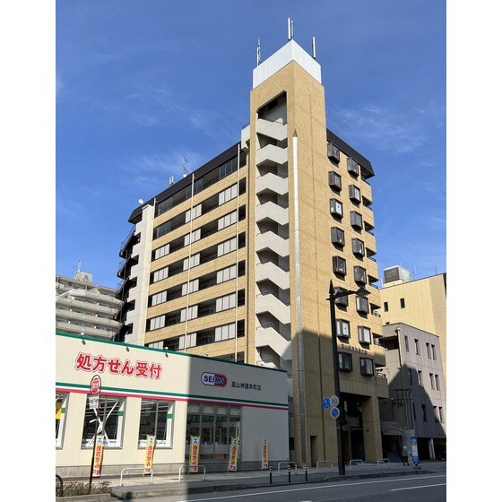 エスポワール神通の物件外観写真