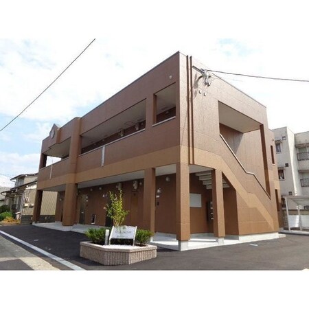 Lyric apartment外観写真