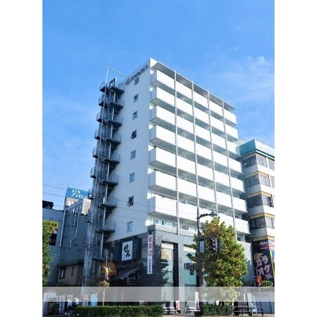 ファースト・レーベン新富町外観写真
