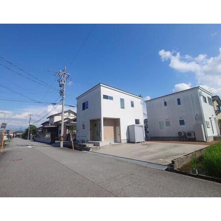 堀川町戸建外観写真