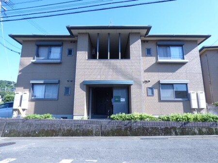 バリュージュ上諏訪　Ａ棟外観写真