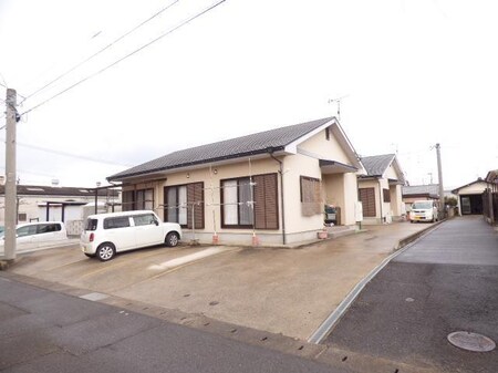 メゾン富の原（戸建）外観写真