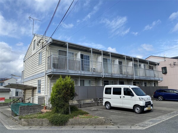 駐車場・駐輪場