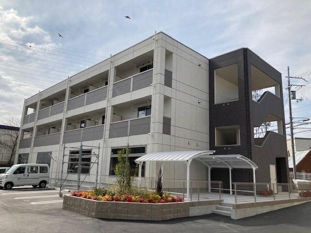 物件外観写真1　(外観写真（昼）)