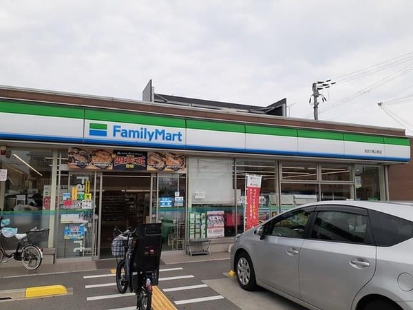 居室(ファミリーマート加古川尾上町店まで346m)
