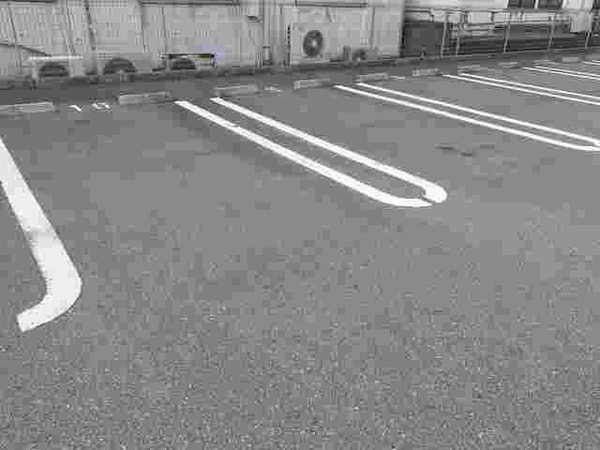 駐車場・駐輪場