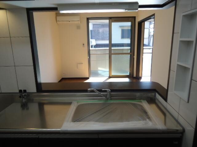 物件内観写真12　(キッチン)