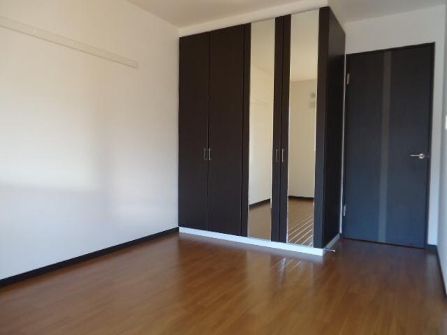 物件内観写真13　(室内)