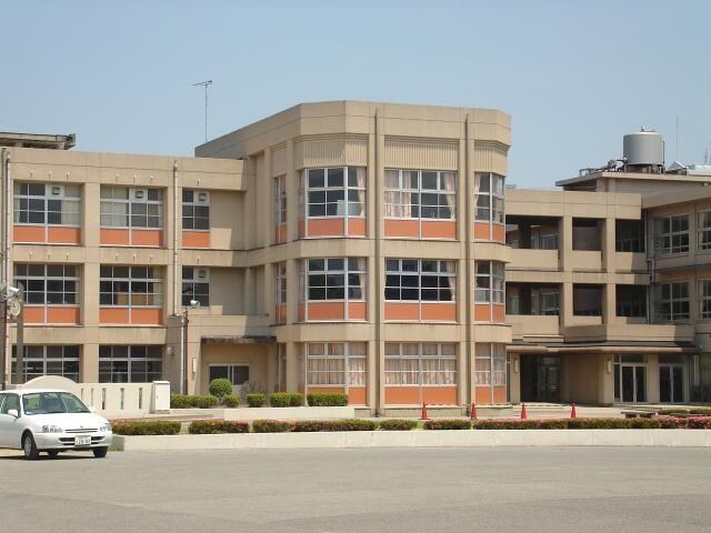 物件内観写真21　(加古川市立平岡小学校まで711ｍ)