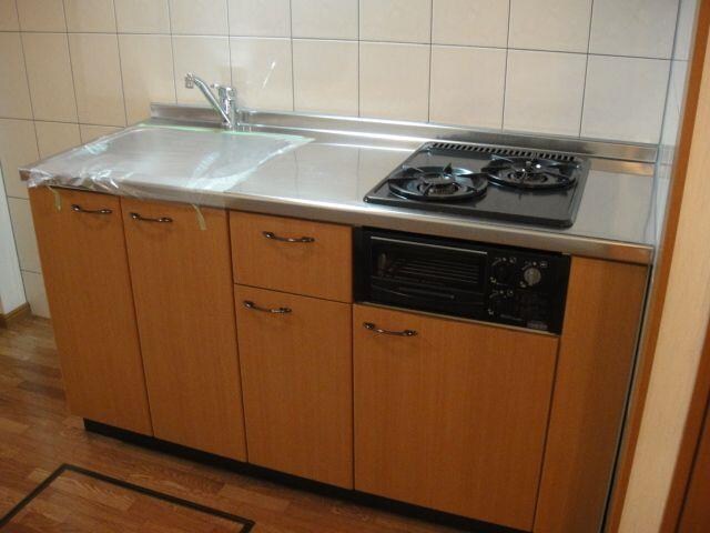 物件内観写真3　(キッチン(床下収納))