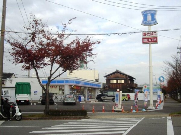居室(コンビニまで700ｍ)