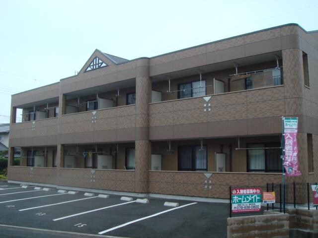 物件外観写真1　(外観写真（昼）)