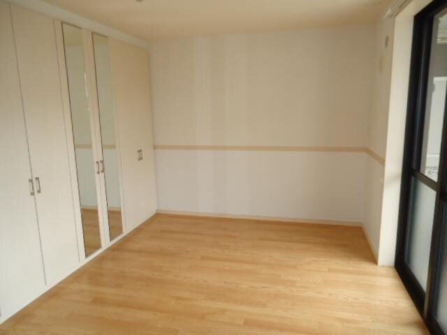 物件内観写真12　(室内)