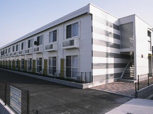 レオパレスＣＯＮＦＯＲＴ加古川外観写真