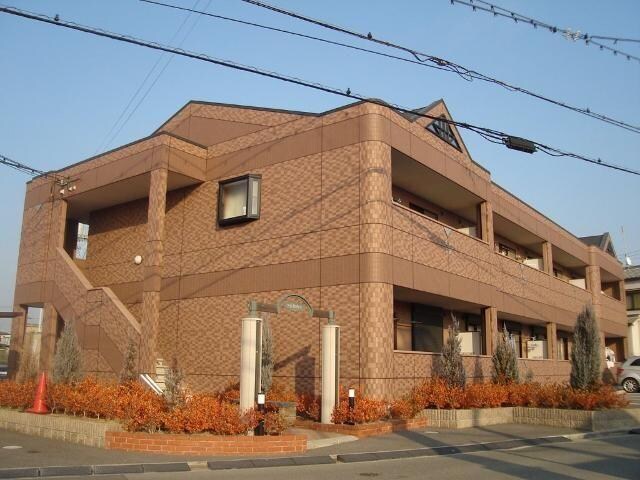 物件外観写真1　(外観写真（昼）)