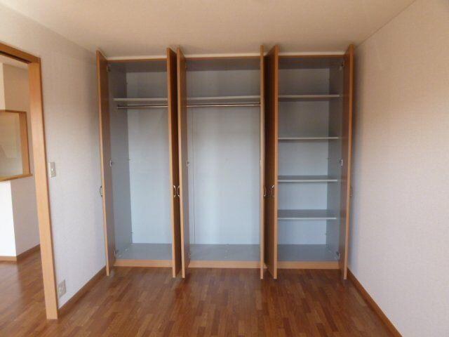 物件内観写真8　(洋室)