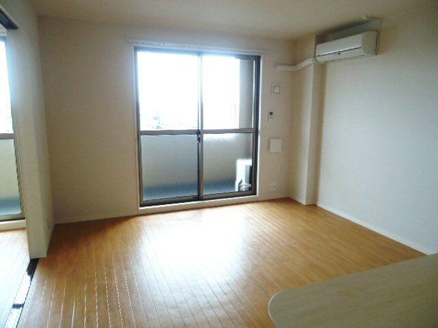 物件内観写真21　(リビング)