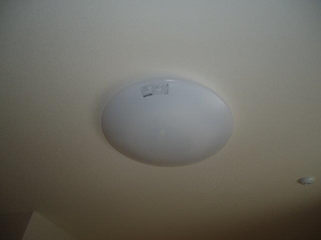 物件内観写真10　(照明器具)