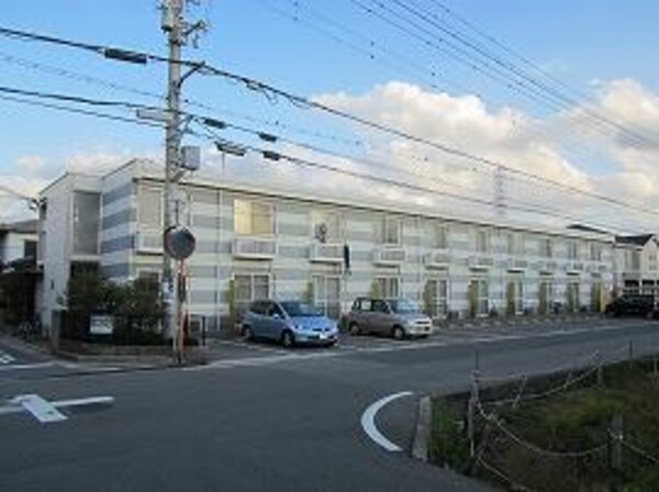 駐車場・駐輪場