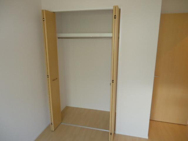 物件内観写真7　(収納)