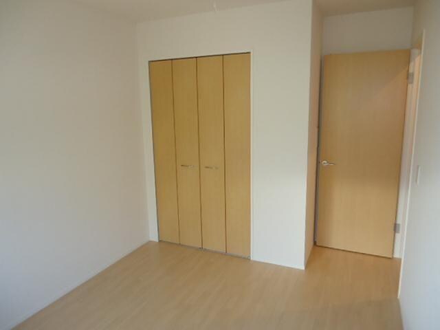 物件内観写真11　(室内)