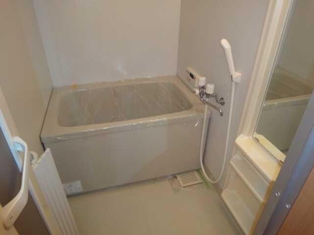 物件内観写真5　(浴室)