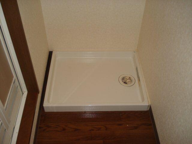 物件内観写真13　(洗濯パン)