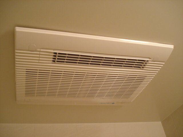 物件内観写真21　(浴室乾燥機)