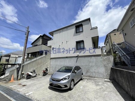 メゾン鈴蘭台南外観写真