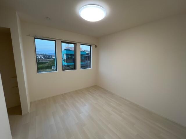 物件内観写真10　(室内)