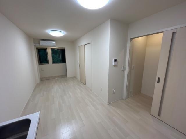 物件内観写真18　(リビング)