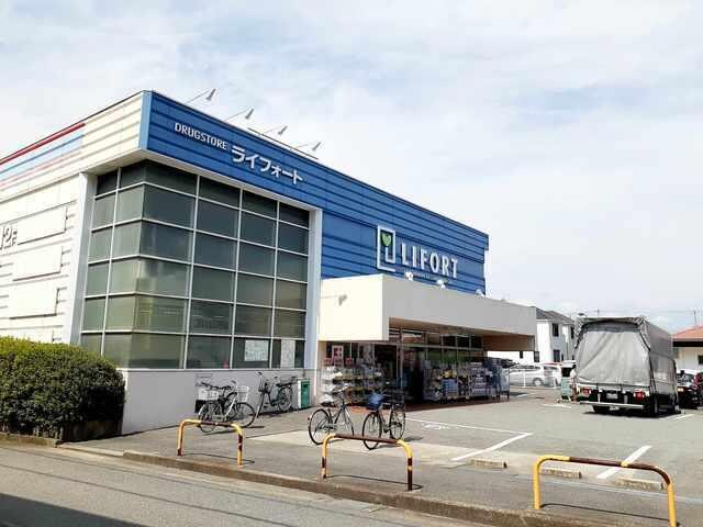 物件内観写真16　(ライフォート西明石店まで750m)