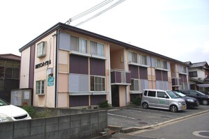河原サンハイツ　A棟外観写真