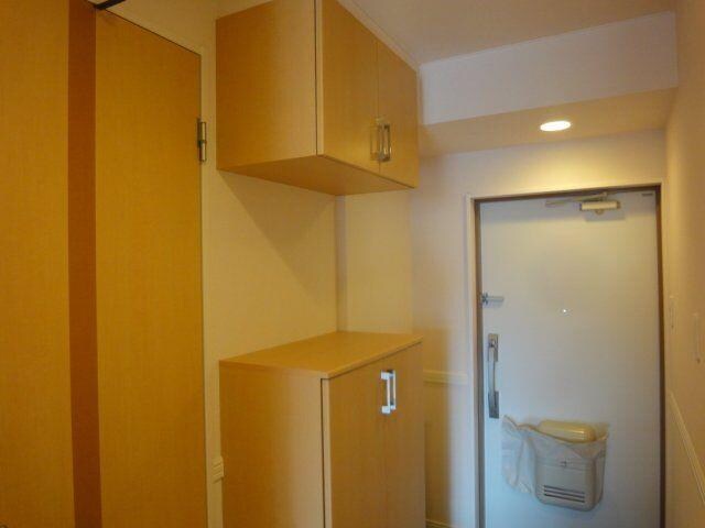 物件内観写真15　(下駄箱)
