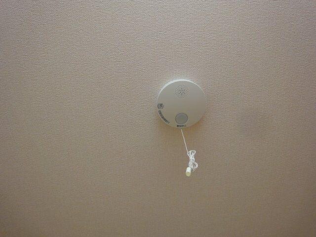 物件内観写真17　(火災報知器)