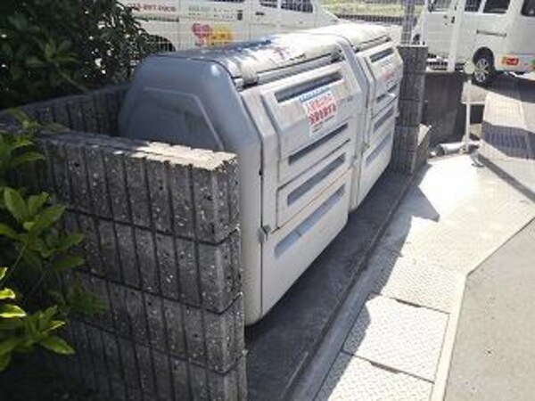 居室(ダストボックス)