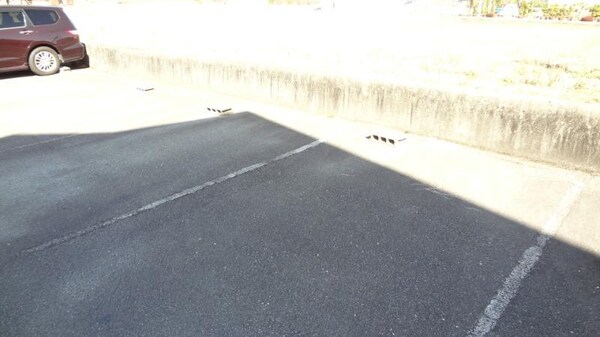 駐車場・駐輪場